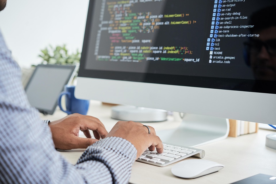 From Novice to Pro: The Role of AI in Learning to Code