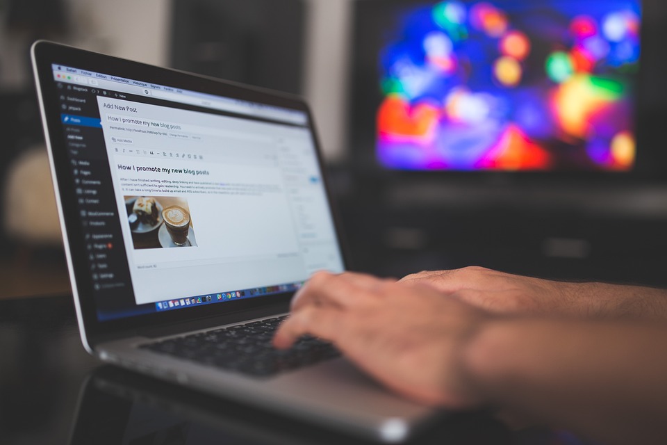 Top 10 AI Websites Revolutionizing the Future of Technology