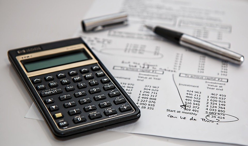 AI in Accounting: Streamlining Processes and Reducing Errors